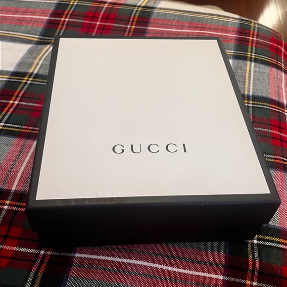 GUCCI
Patent Calfskin GG Lois Bee Ankle Booties 38.5 Black - Picture 3 of 10